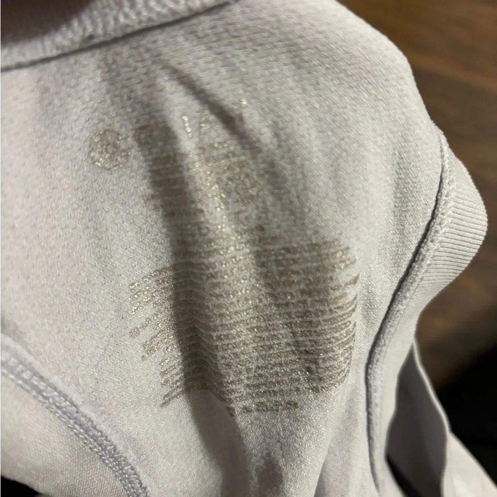 WORKOUT TOP - Picture 3 of 3